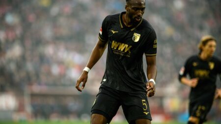 FC Augsburg verlängert mit Abwehrchef Matsima – klares Signal für defensive Stabilität