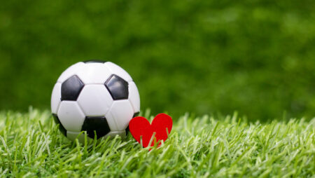 Valentinstag im Fußball: Wenn „Love“, „Amor“ und „Valentine“ auf dem Spielbericht stehen